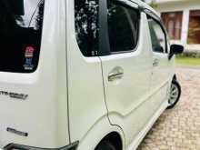 https://riyasewana.com/uploads/suzuki-wagon-r-2111011973.jpg