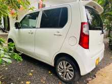 https://riyasewana.com/uploads/suzuki-wagon-r-2111031424.jpg