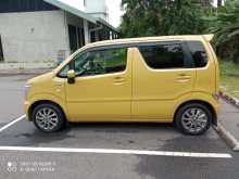 https://riyasewana.com/uploads/suzuki-wagon-r-211625224853.jpg