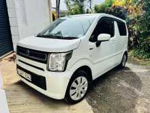 Suzuki Wagon R 2017 Car