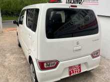 https://riyasewana.com/uploads/suzuki-wagon-r-2165244483.jpg