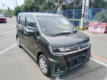 Suzuki Wagon R Custom ZX 2024 Car