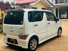 Suzuki Wagon R 2018 Car