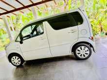 https://riyasewana.com/uploads/suzuki-wagon-r-22017064662.jpg