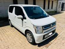 Suzuki Wagon R Fx 2017 Car