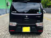 https://riyasewana.com/uploads/suzuki-wagon-r-2235949814.jpg