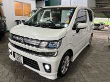 Suzuki Wagon R 2018 Car