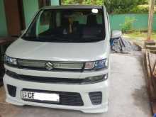 Suzuki Wagon R 2018 Car