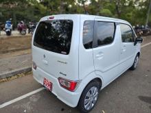 https://riyasewana.com/uploads/suzuki-wagon-r-24803256774.jpg