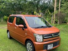 Suzuki Wagon R FX 2017 Car