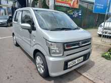 Suzuki WAGON R 2017 Car