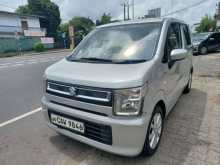 https://riyasewana.com/uploads/suzuki-wagon-r-251316264972.jpg