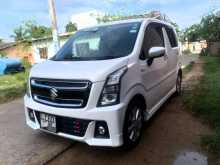 https://riyasewana.com/uploads/suzuki-wagon-r-252033384343.jpg