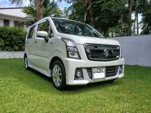 Suzuki Wagon R 2018 Car