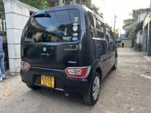 https://riyasewana.com/uploads/suzuki-wagon-r-2611553722522.jpg