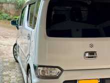 https://riyasewana.com/uploads/suzuki-wagon-r-26121757143.jpg