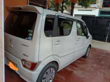 https://riyasewana.com/uploads/suzuki-wagon-r-26824494482.jpg