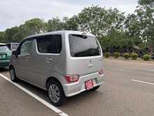 https://riyasewana.com/uploads/suzuki-wagon-r-2710093022493.jpg