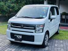 https://riyasewana.com/uploads/suzuki-wagon-r-271738454792.jpg