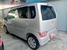 https://riyasewana.com/uploads/suzuki-wagon-r-2717520824461.jpg