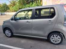 https://riyasewana.com/uploads/suzuki-wagon-r-271930044092.jpg