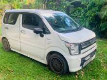 Suzuki Wagon R 2017 Car