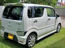 https://riyasewana.com/uploads/suzuki-wagon-r-274100552.jpg