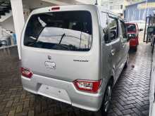 https://riyasewana.com/uploads/suzuki-wagon-r-281218024113.jpg