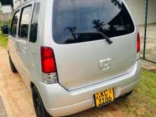 https://riyasewana.com/uploads/suzuki-wagon-r-281917034272.jpg