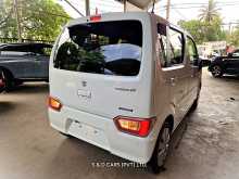 https://riyasewana.com/uploads/suzuki-wagon-r-282541343.jpg