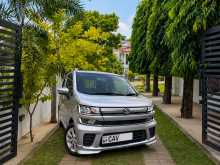 Suzuki Wagon R FZ 2017 Car