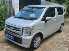 https://riyasewana.com/uploads/suzuki-wagon-r-29172651302.jpg
