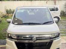 Suzuki Wagon R Custom Z ZT 2023 Car