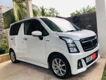 Suzuki Wagon R 2018 Car
