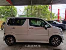 https://riyasewana.com/uploads/suzuki-wagon-r-2983901982.jpg