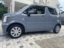 https://riyasewana.com/uploads/suzuki-wagon-r-301414394583.jpg