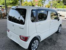 https://riyasewana.com/uploads/suzuki-wagon-r-3017473417846.jpg