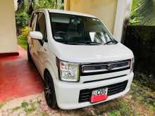 Suzuki Wagon R 2018 Car