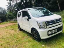 Suzuki Wagon R Fx 2017 Car