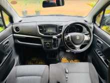 https://riyasewana.com/uploads/suzuki-wagon-r-3103812595.jpg