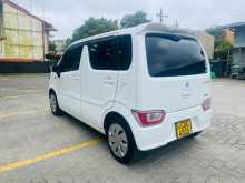 https://riyasewana.com/uploads/suzuki-wagon-r-3122351892.jpg