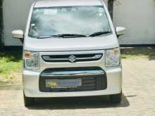 https://riyasewana.com/uploads/suzuki-wagon-r-3160656903.jpg