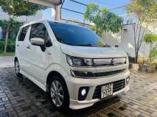 Suzuki WAGON R FZ PREMIUM 2018 Car