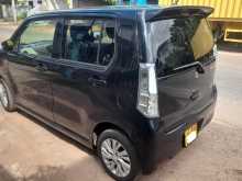 https://riyasewana.com/uploads/suzuki-wagon-r-3235436375.jpg