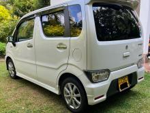 https://riyasewana.com/uploads/suzuki-wagon-r-410513817515.jpg