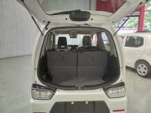 https://riyasewana.com/uploads/suzuki-wagon-r-4163419435.jpg