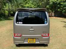 https://riyasewana.com/uploads/suzuki-wagon-r-4191705792.jpg