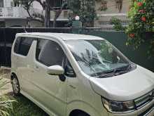 Suzuki WAGON R FZ 2017 Car