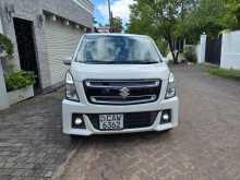 Suzuki Wagon R 2017 Car