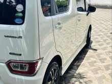 https://riyasewana.com/uploads/suzuki-wagon-r-516214422013.jpg